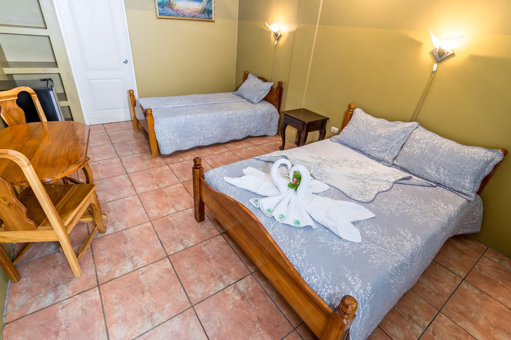 מנואל אנטוניו Hotel Le Priss מראה חיצוני תמונה