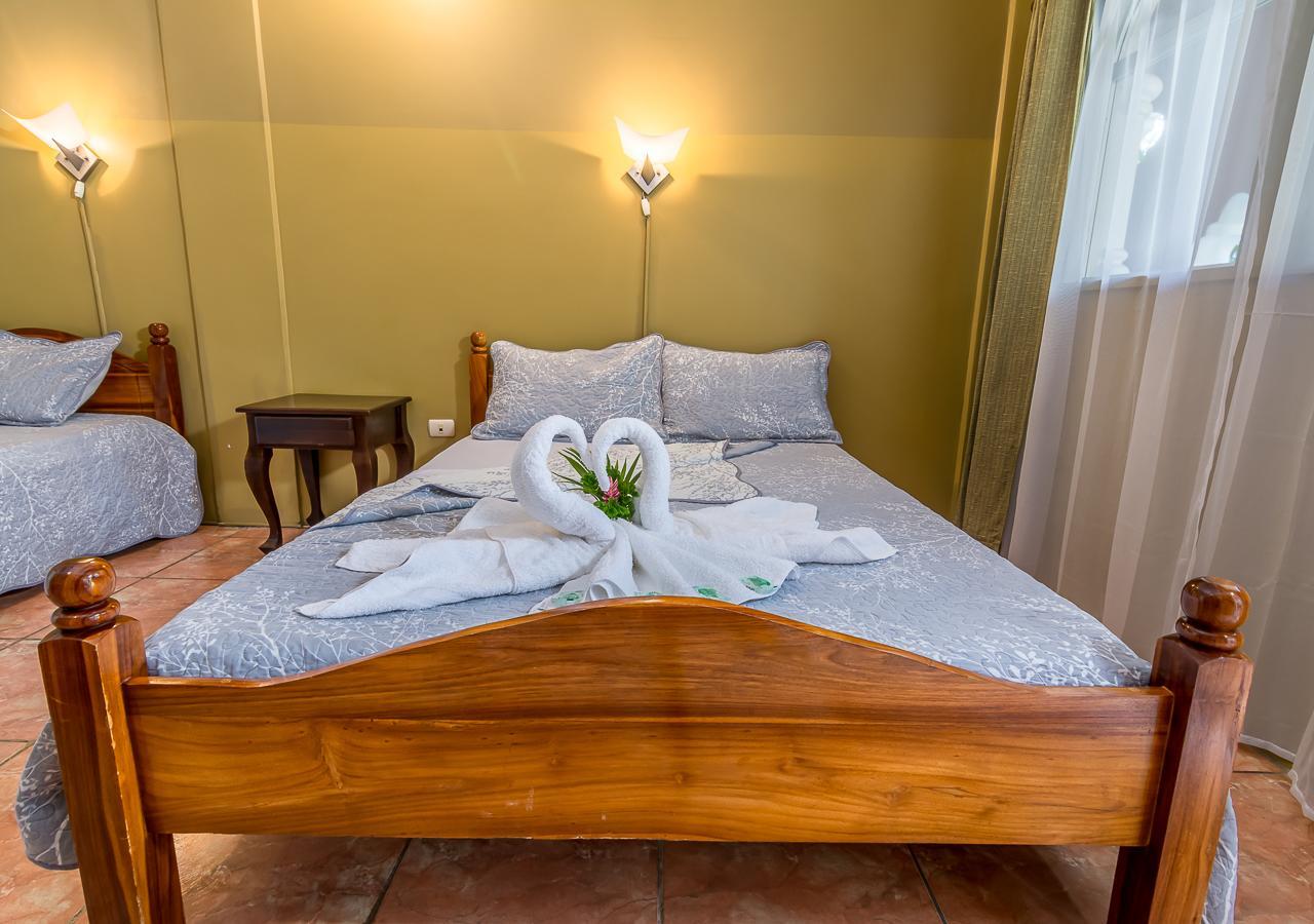 מנואל אנטוניו Hotel Le Priss מראה חיצוני תמונה