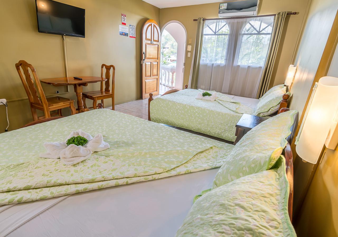 מנואל אנטוניו Hotel Le Priss מראה חיצוני תמונה